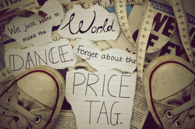 Play and Script – We Just Wanna Make the World Dance