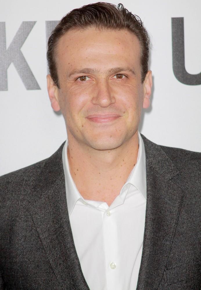 HANDSOME JASON SEGEL WHO PLAYS FRIEND OF ACTOR PAUL RUDD AT MOVIE PREMIERE.