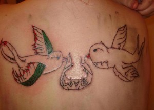 worst-tattoo-artist-ever-L-VpDWxw