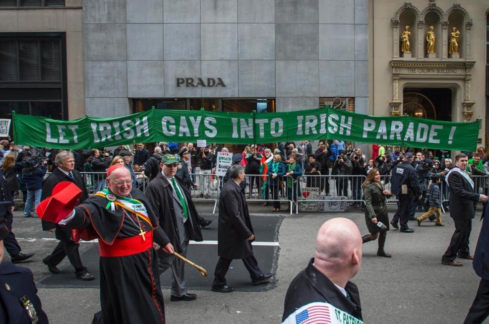 NYC St. Patrick's Day Parade: Mayor de Blasio marches