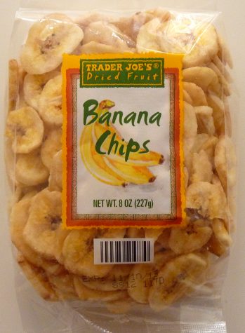 Banana chips front