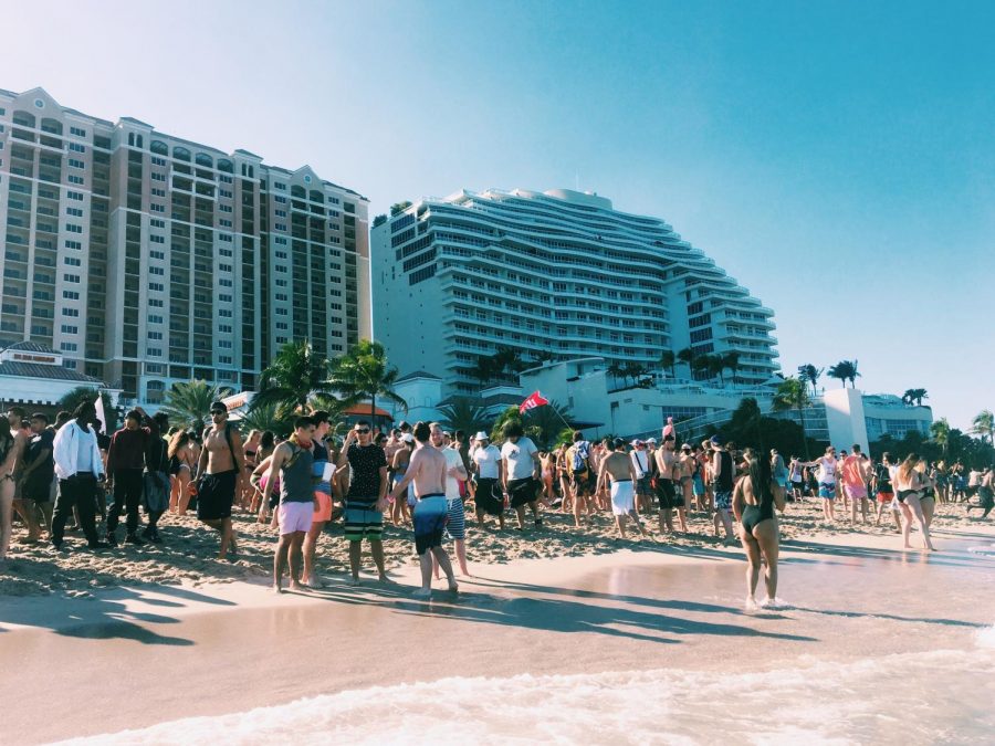 Spring Breakers enjoying the beach vibes