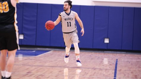 Griffin Stays Hot but the Mavericks Fall Short to Bridgeport