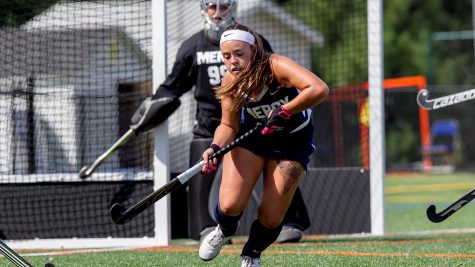 Last-Second Goal Sees Field Hockey Defeat Molloy
