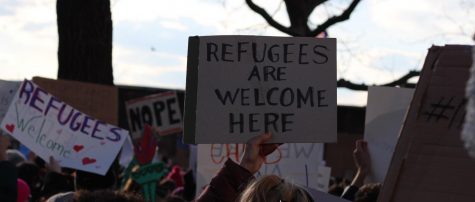 Honors Junior Seminar Class Works with Hearts and Homes for Refugees