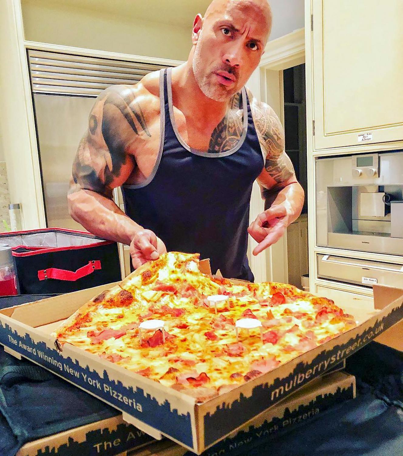 Pineapple Belongs on Pizza, You Cowards