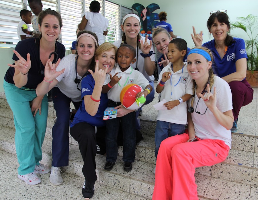 Mercys Medical Mission Trip To Dominican Republic Treats Hundreds